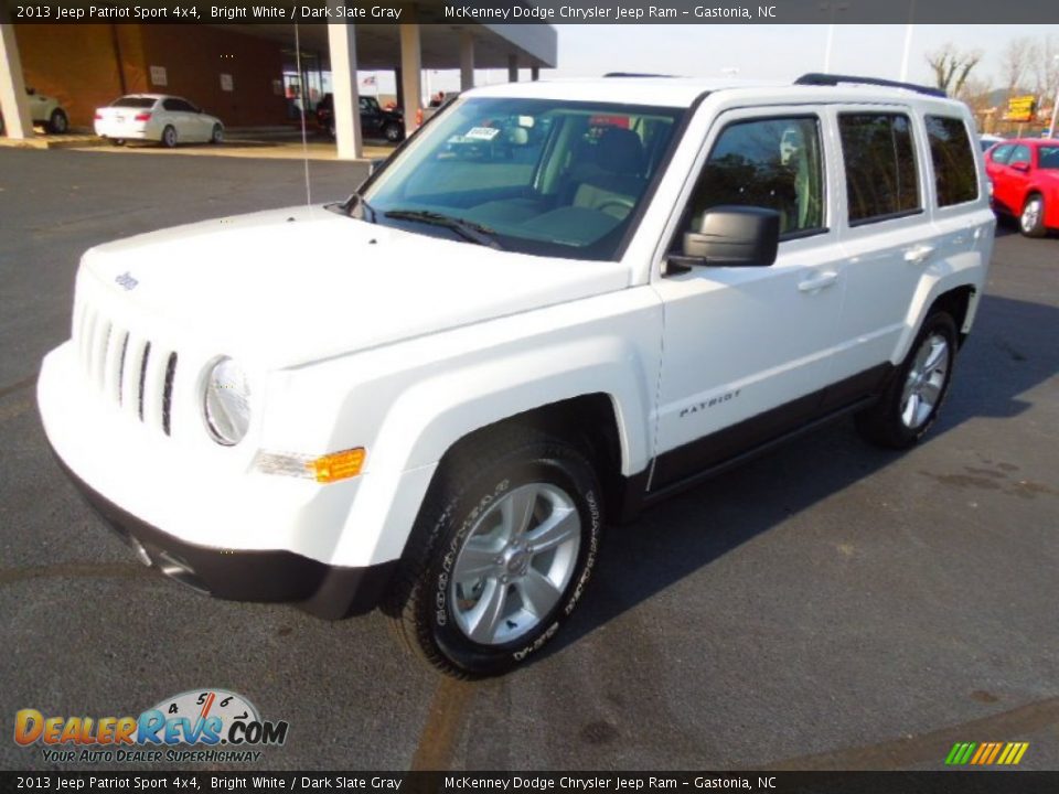 2013 Jeep Patriot Sport 4x4 Bright White / Dark Slate Gray Photo #2