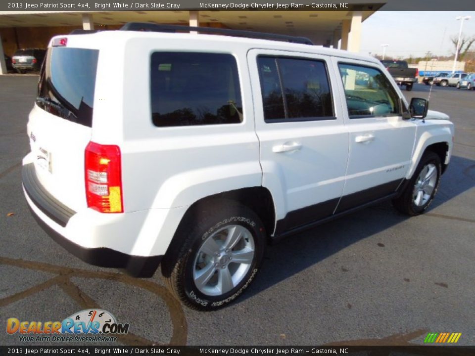 2013 Jeep Patriot Sport 4x4 Bright White / Dark Slate Gray Photo #5