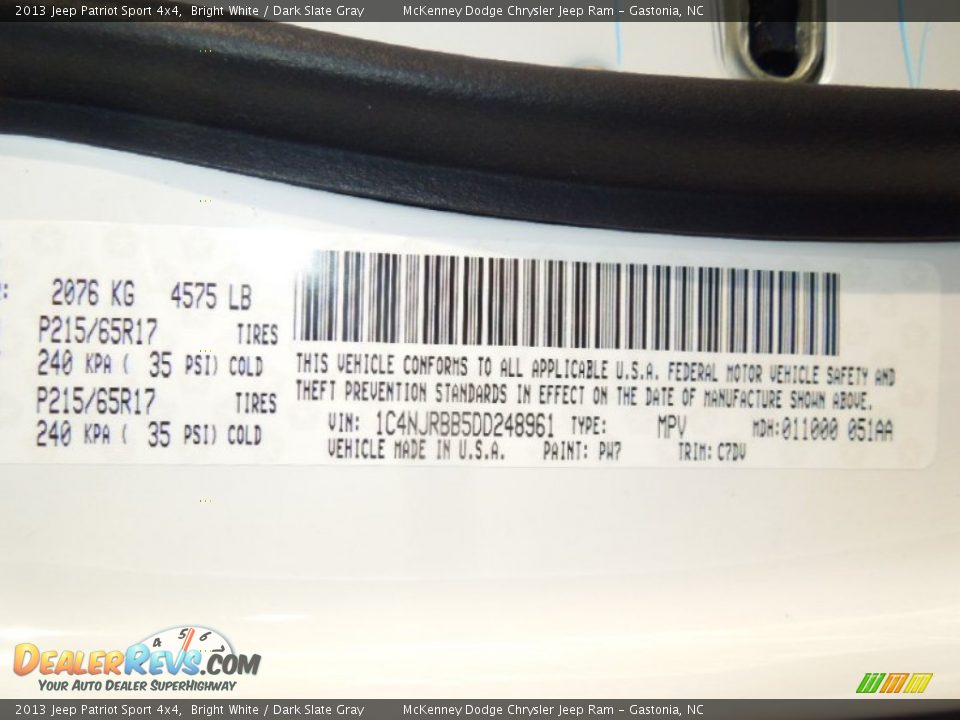 2013 Jeep Patriot Sport 4x4 Bright White / Dark Slate Gray Photo #7