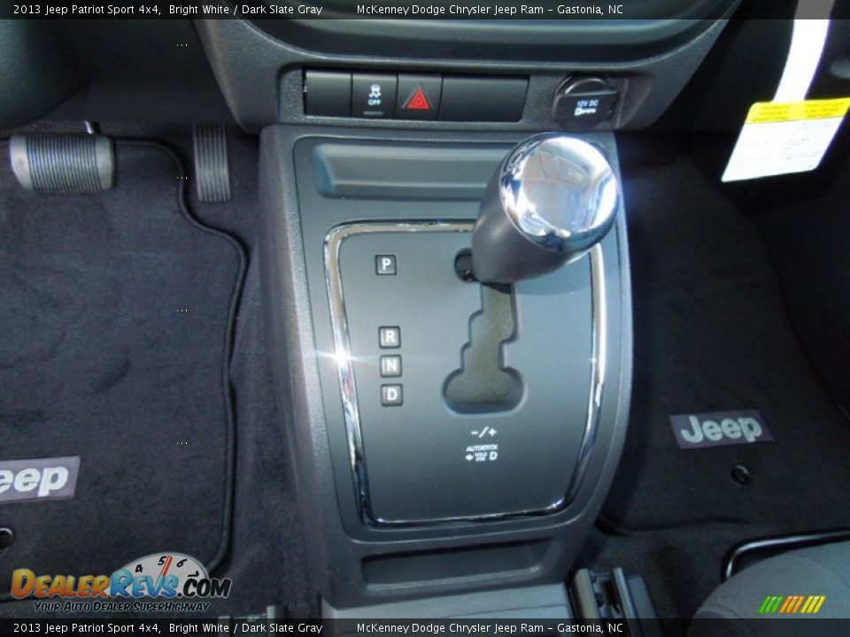2013 Jeep Patriot Sport 4x4 Bright White / Dark Slate Gray Photo #13