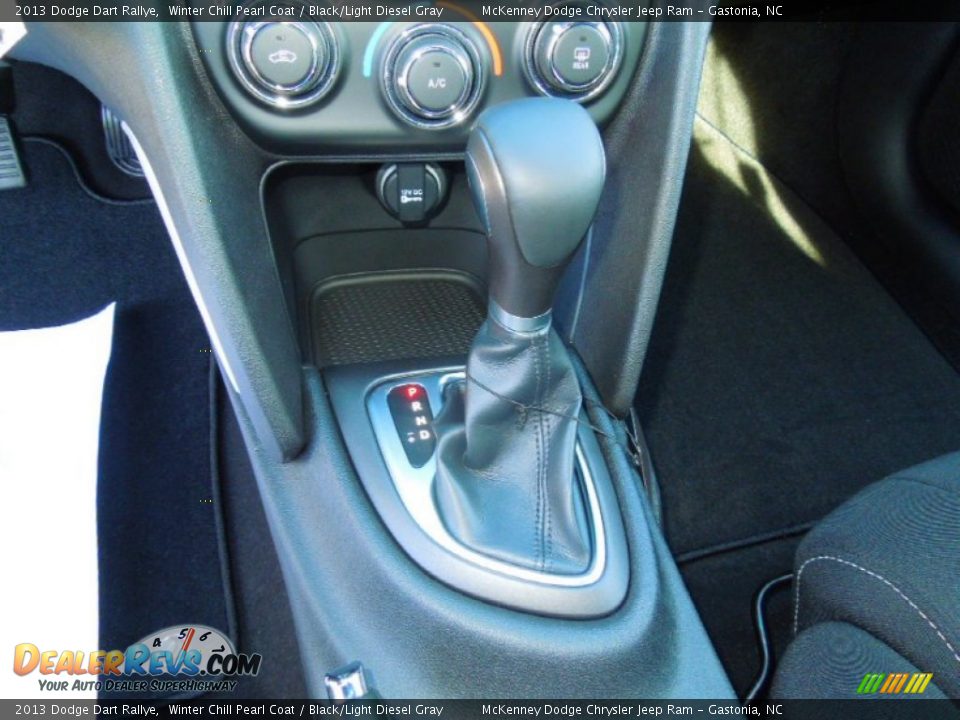 2013 Dodge Dart Rallye Shifter Photo #12