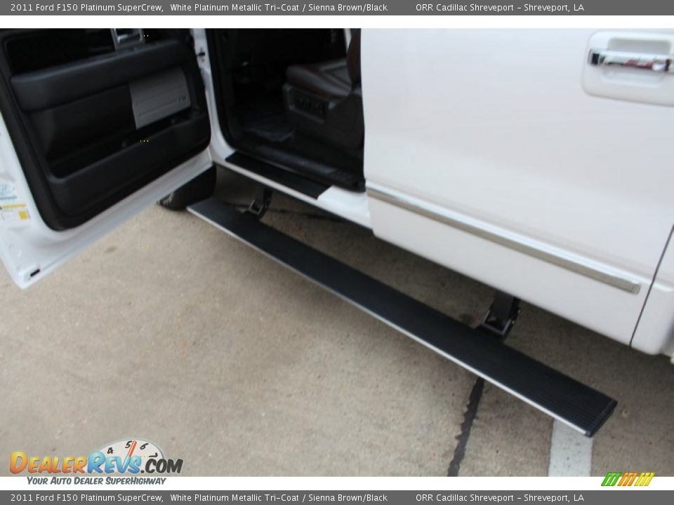 2011 Ford F150 Platinum SuperCrew White Platinum Metallic Tri-Coat / Sienna Brown/Black Photo #23