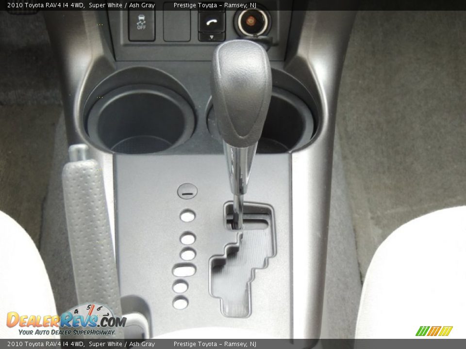 2010 Toyota RAV4 I4 4WD Super White / Ash Gray Photo #11