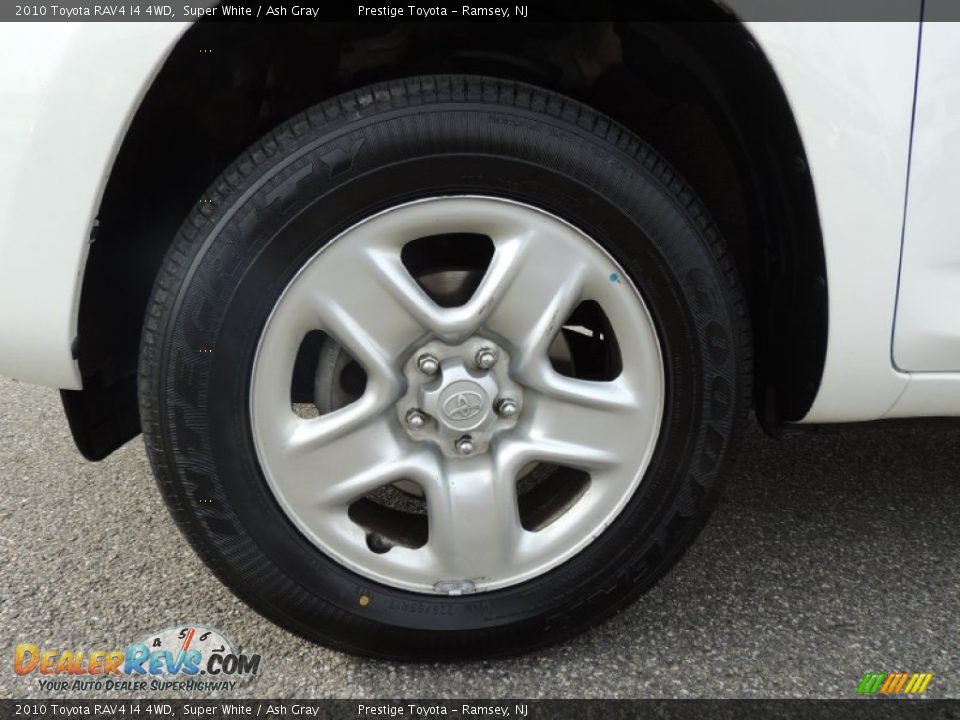 2010 Toyota RAV4 I4 4WD Super White / Ash Gray Photo #14