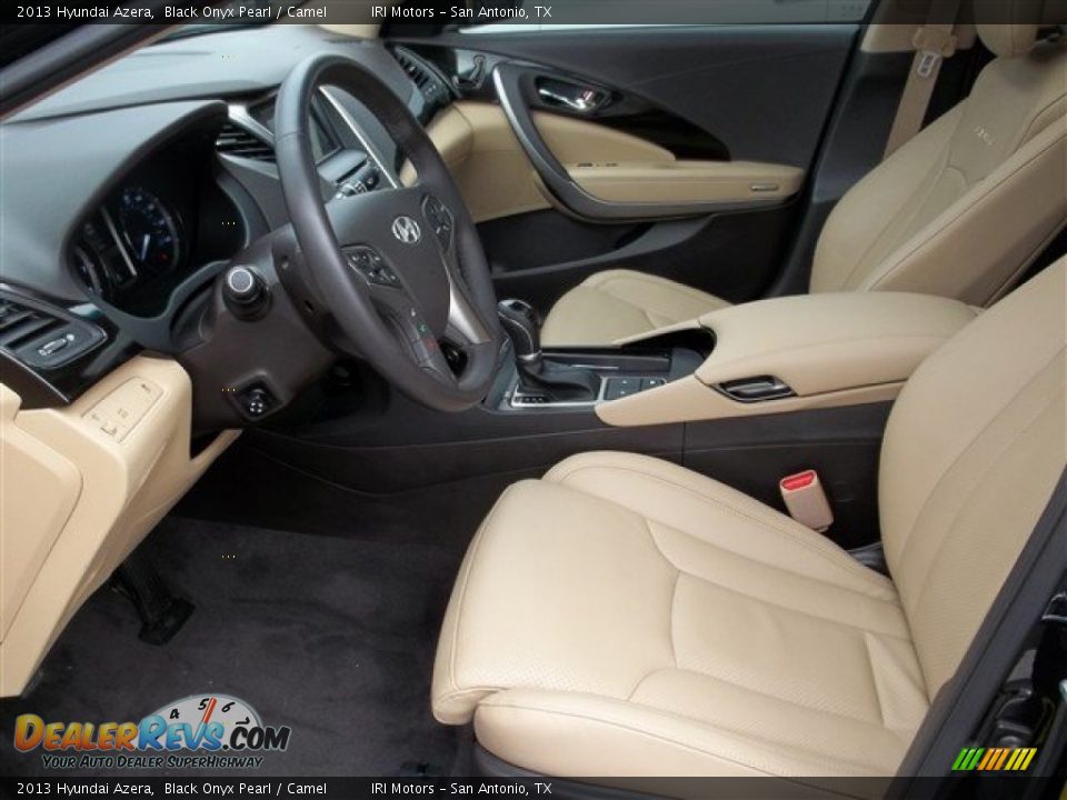 Front Seat of 2013 Hyundai Azera  Photo #7