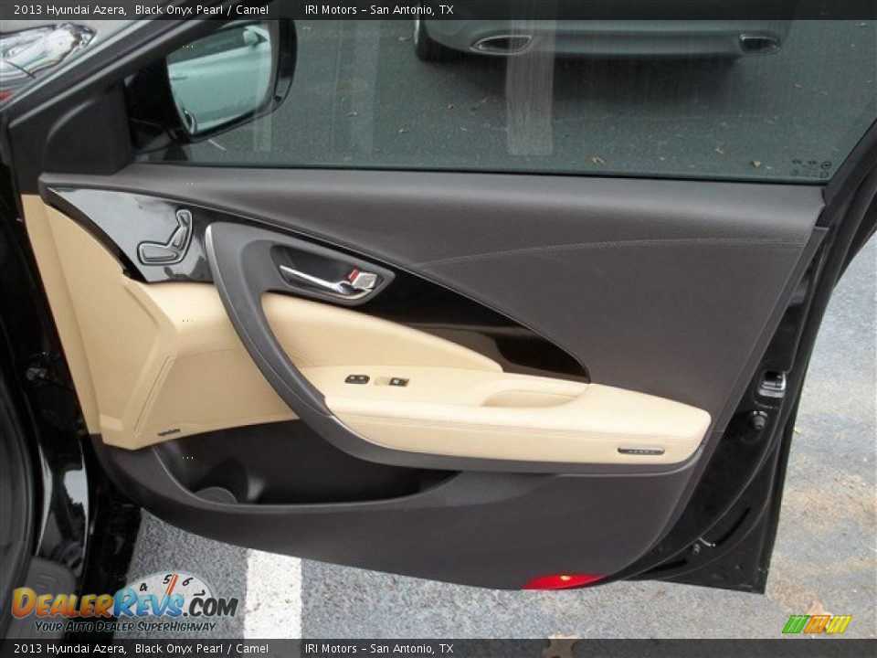 2013 Hyundai Azera Black Onyx Pearl / Camel Photo #11
