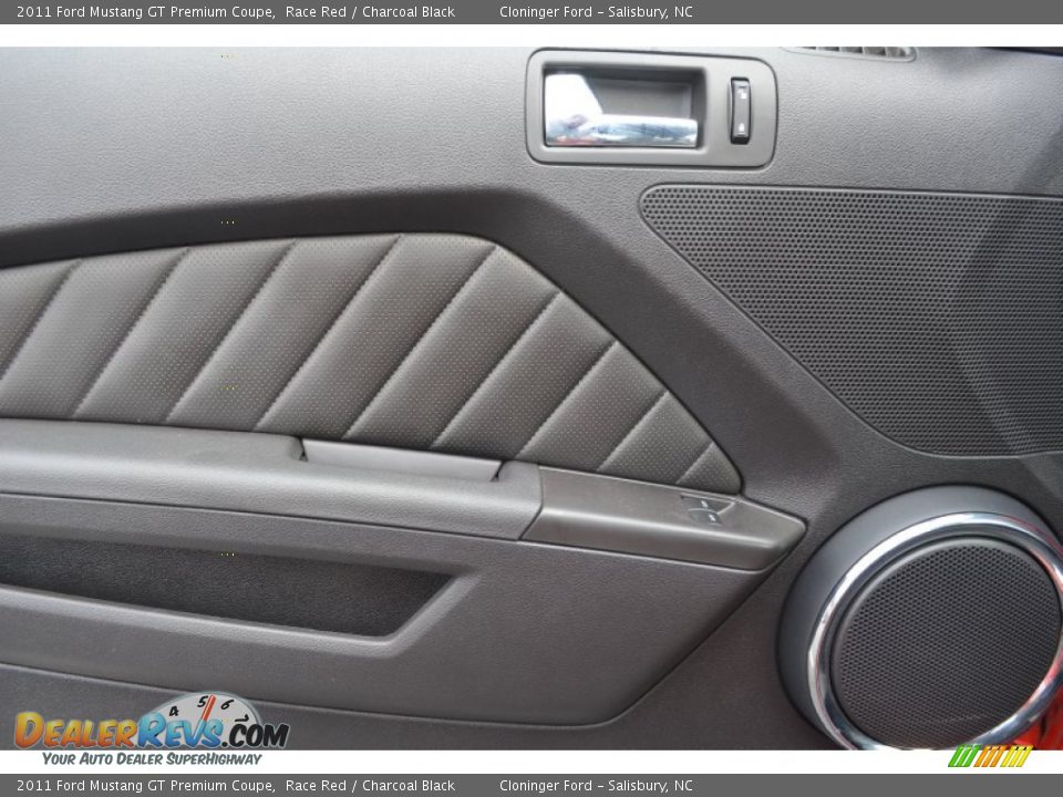 Door Panel of 2011 Ford Mustang GT Premium Coupe Photo #8