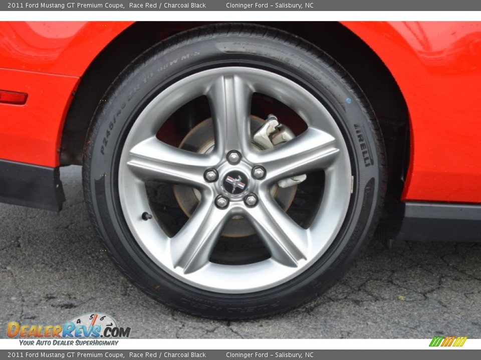 2011 Ford Mustang GT Premium Coupe Wheel Photo #18