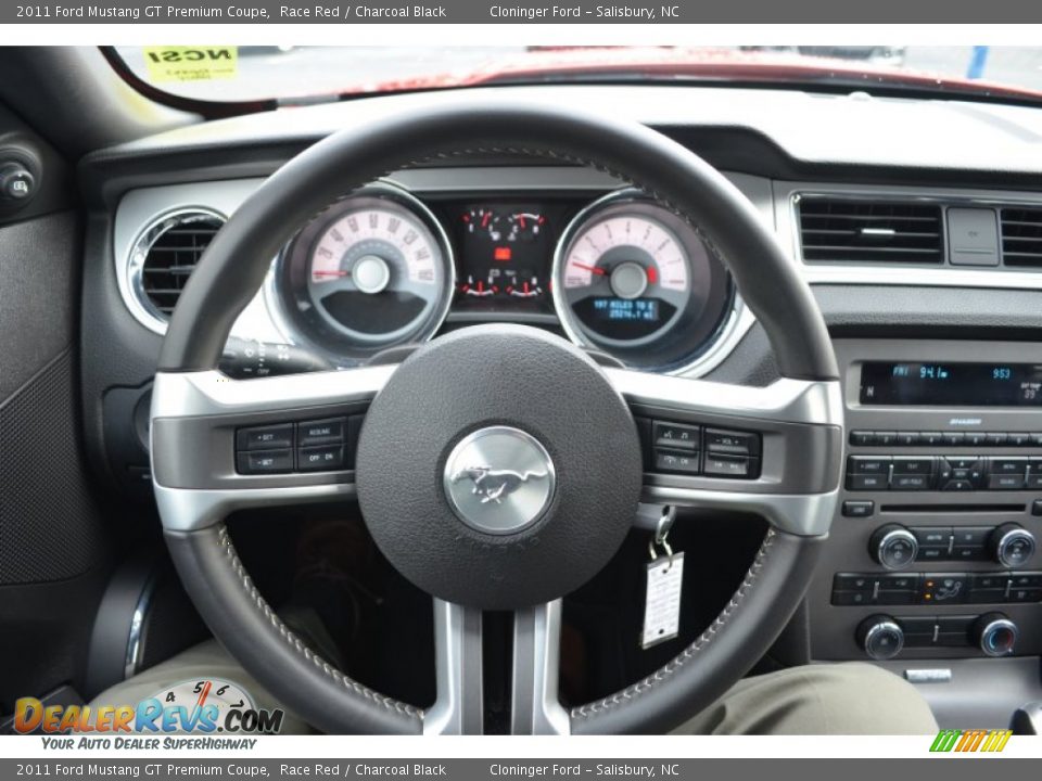 2011 Ford Mustang GT Premium Coupe Steering Wheel Photo #20