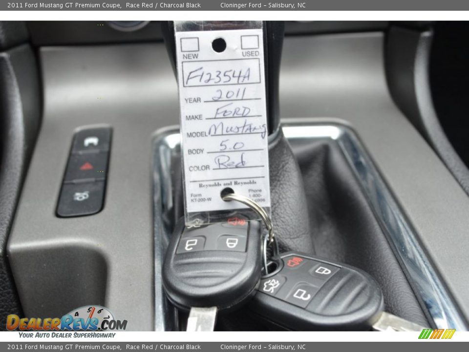 Keys of 2011 Ford Mustang GT Premium Coupe Photo #29