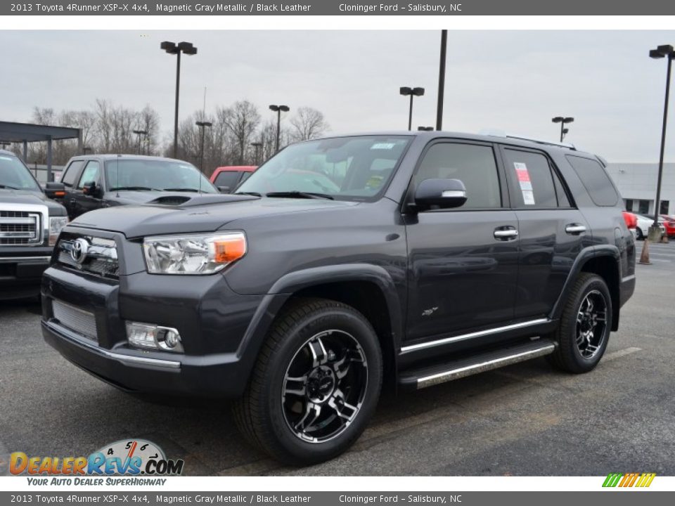 Front 3/4 View of 2013 Toyota 4Runner XSP-X 4x4 Photo #1