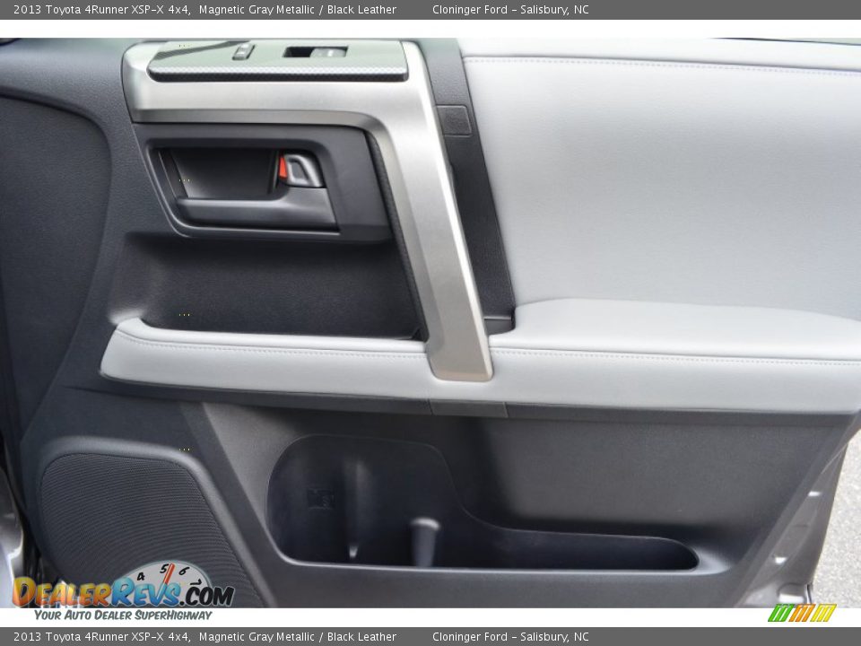 Door Panel of 2013 Toyota 4Runner XSP-X 4x4 Photo #19