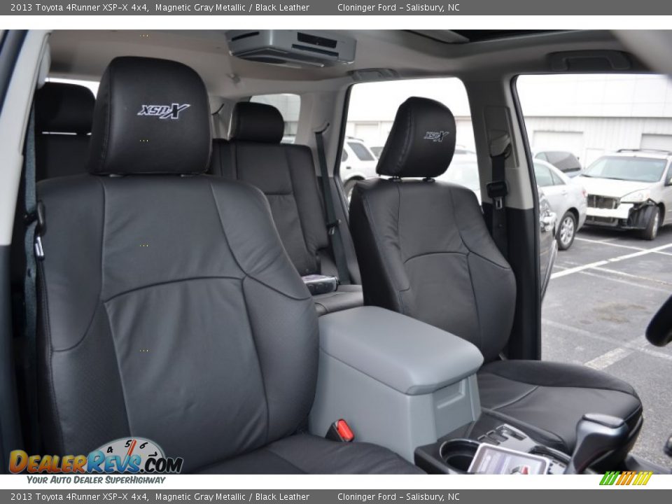 2013 Toyota 4Runner XSP-X 4x4 Logo Photo #20