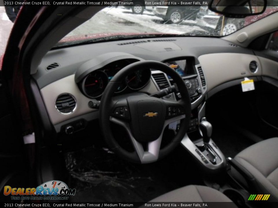 2013 Chevrolet Cruze ECO Crystal Red Metallic Tintcoat / Medium Titanium Photo #10