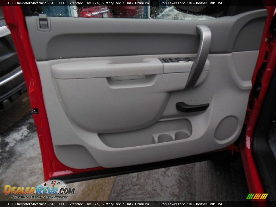 2013 Chevrolet Silverado 2500HD LS Extended Cab 4x4 Victory Red / Dark Titanium Photo #12