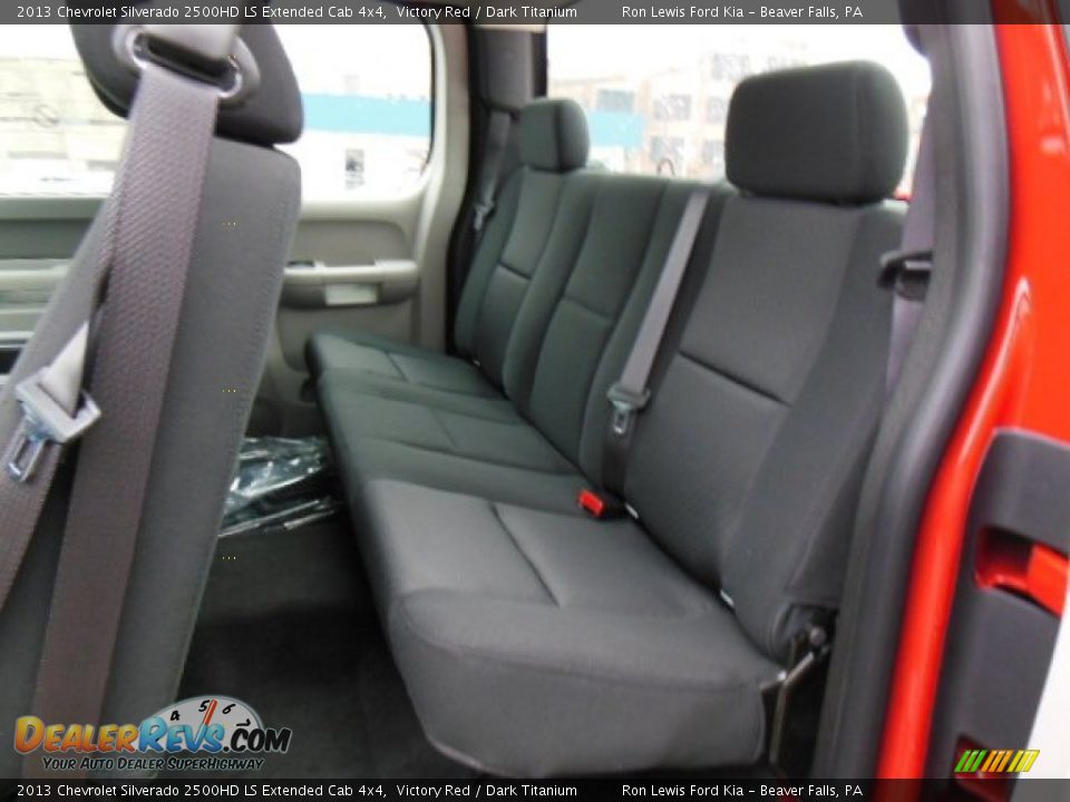 2013 Chevrolet Silverado 2500HD LS Extended Cab 4x4 Victory Red / Dark Titanium Photo #13