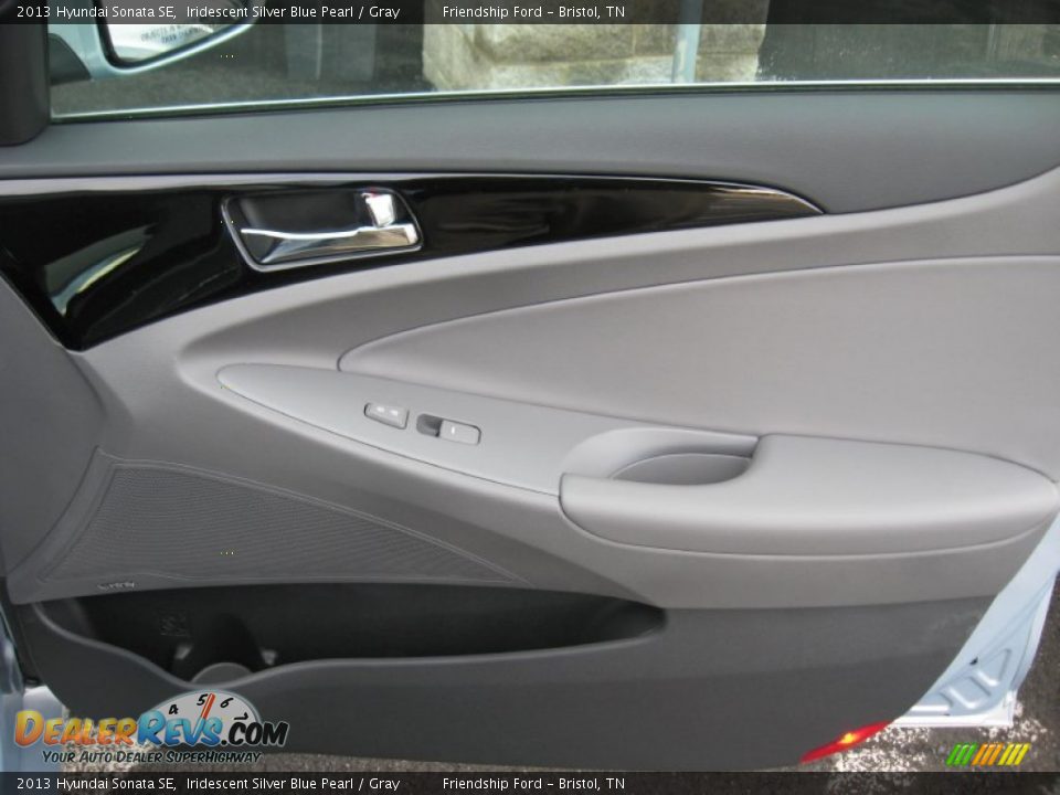 2013 Hyundai Sonata SE Iridescent Silver Blue Pearl / Gray Photo #22