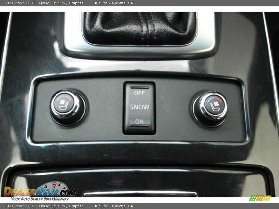 2011 Infiniti FX 35 Liquid Platinum / Graphite Photo #16