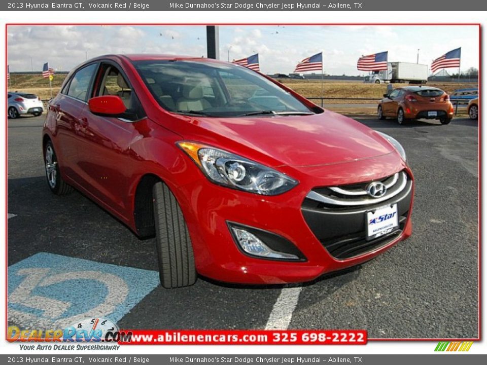 2013 Hyundai Elantra GT Volcanic Red / Beige Photo #10