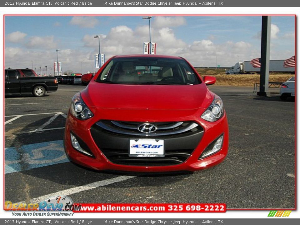 2013 Hyundai Elantra GT Volcanic Red / Beige Photo #11