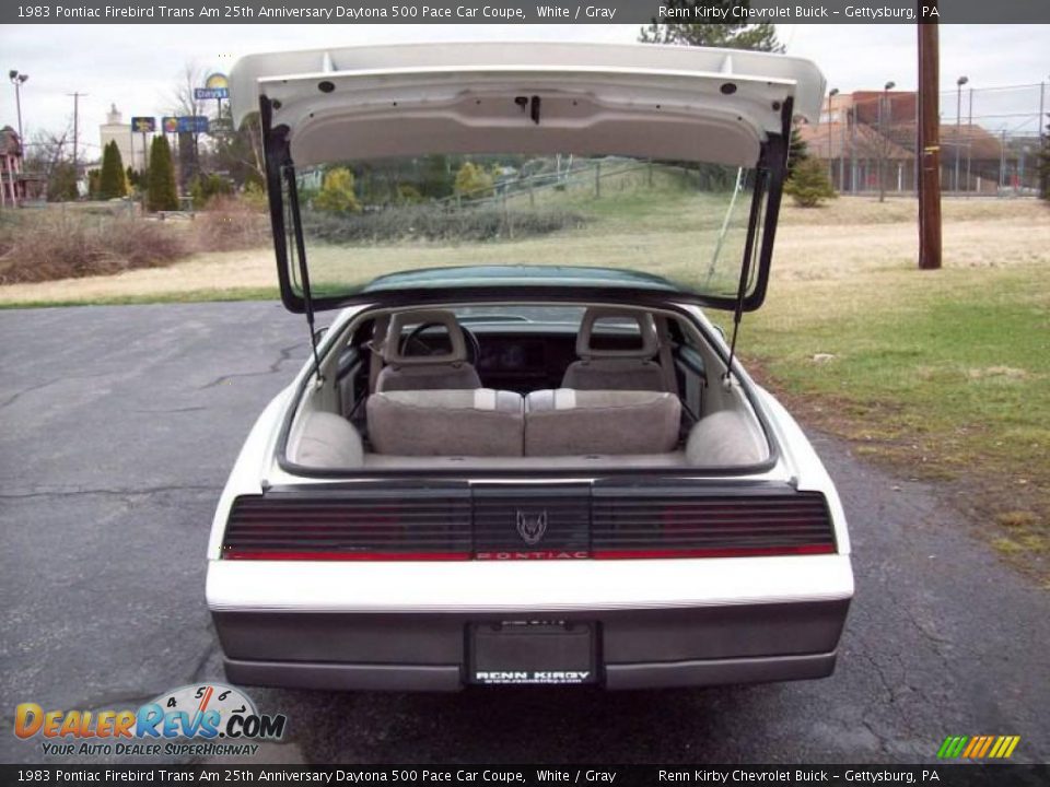 1983 Pontiac Firebird Trans Am 25th Anniversary Daytona 500 Pace Car Coupe White / Gray Photo #11