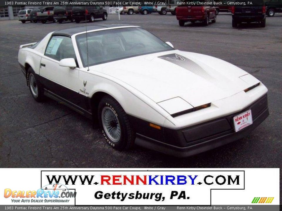 1983 Pontiac Firebird Trans Am 25th Anniversary Daytona 500 Pace Car Coupe White / Gray Photo #30