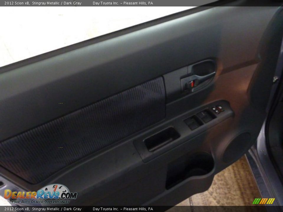 2012 Scion xB Stingray Metallic / Dark Gray Photo #16