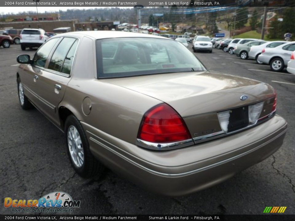 2004 Ford Crown Victoria LX Arizona Beige Metallic / Medium Parchment Photo #4