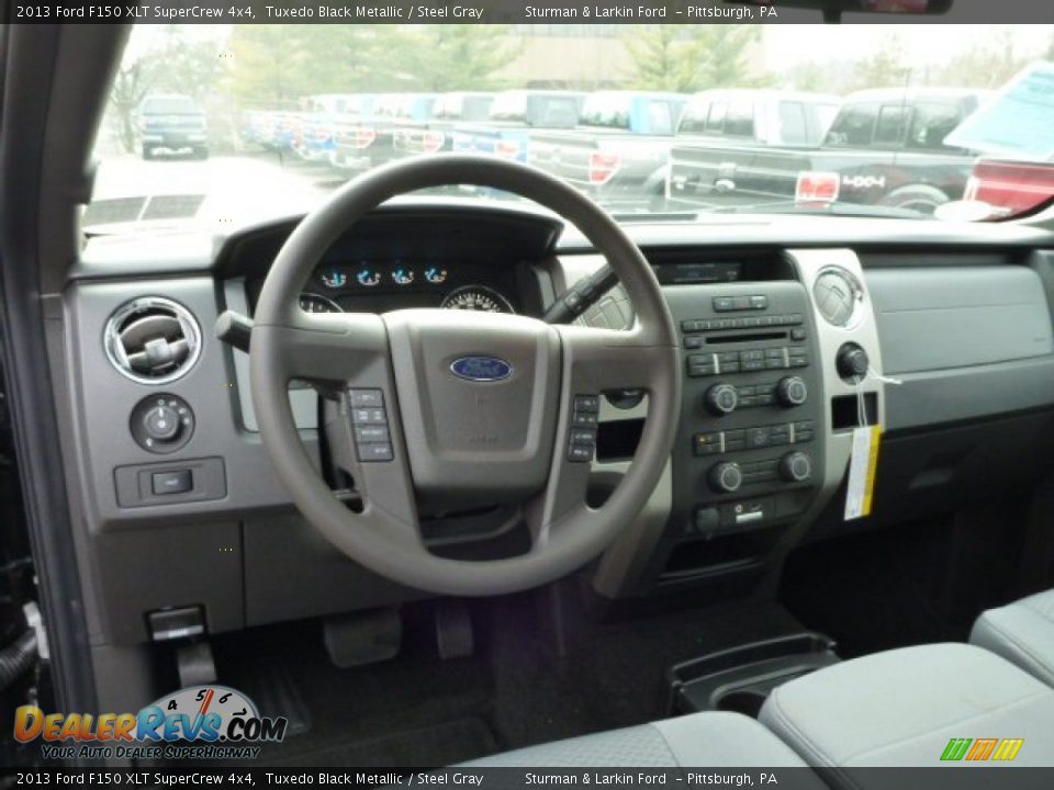 2013 Ford F150 XLT SuperCrew 4x4 Tuxedo Black Metallic / Steel Gray Photo #10