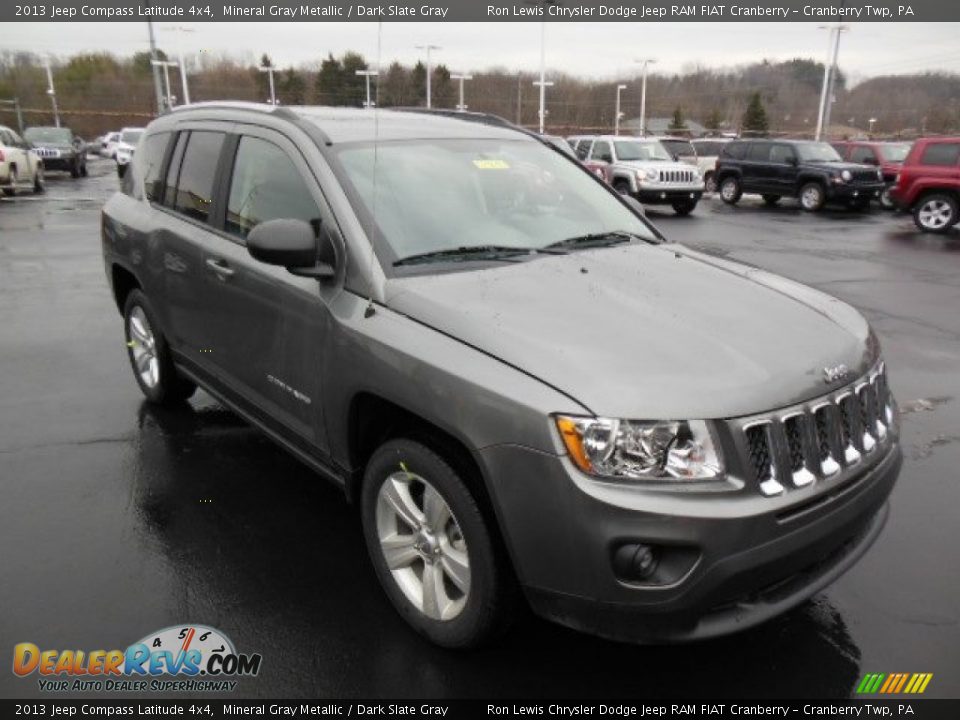 2013 Jeep Compass Latitude 4x4 Mineral Gray Metallic / Dark Slate Gray Photo #4