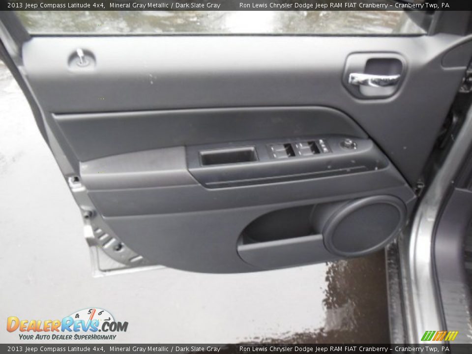 2013 Jeep Compass Latitude 4x4 Mineral Gray Metallic / Dark Slate Gray Photo #12