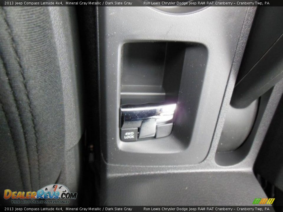 2013 Jeep Compass Latitude 4x4 Mineral Gray Metallic / Dark Slate Gray Photo #18
