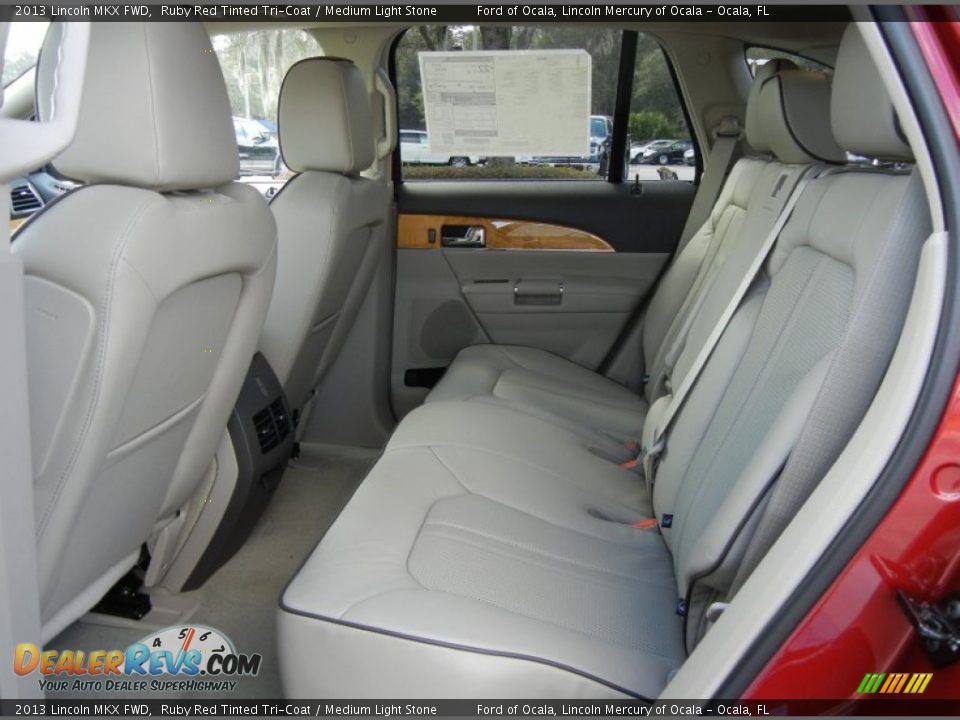 2013 Lincoln MKX FWD Ruby Red Tinted Tri-Coat / Medium Light Stone Photo #6