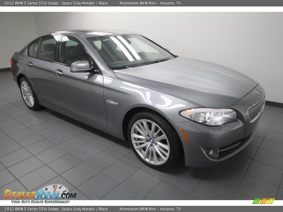 2012 BMW 5 Series 550i Sedan Space Gray Metallic / Black Photo #9