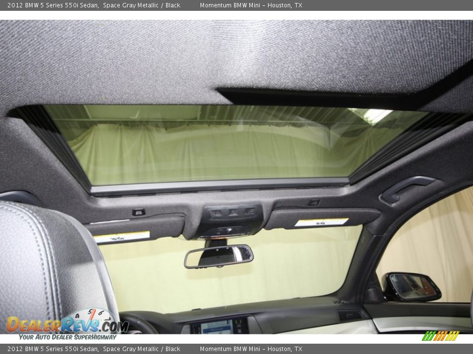 2012 BMW 5 Series 550i Sedan Space Gray Metallic / Black Photo #36