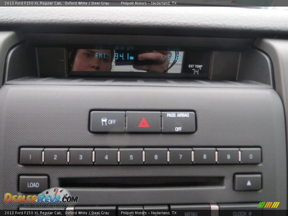2013 Ford F150 XL Regular Cab Oxford White / Steel Gray Photo #23