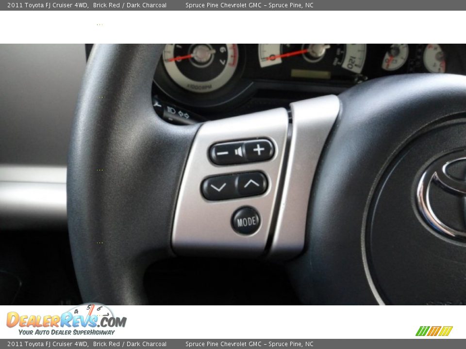 2011 Toyota FJ Cruiser 4WD Brick Red / Dark Charcoal Photo #14