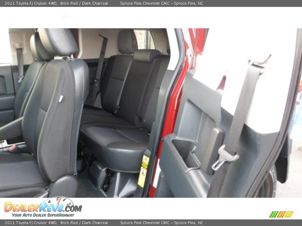 2011 Toyota FJ Cruiser 4WD Brick Red / Dark Charcoal Photo #16