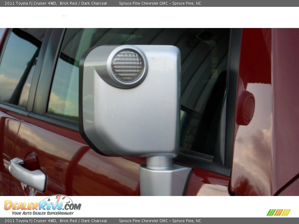 2011 Toyota FJ Cruiser 4WD Brick Red / Dark Charcoal Photo #19