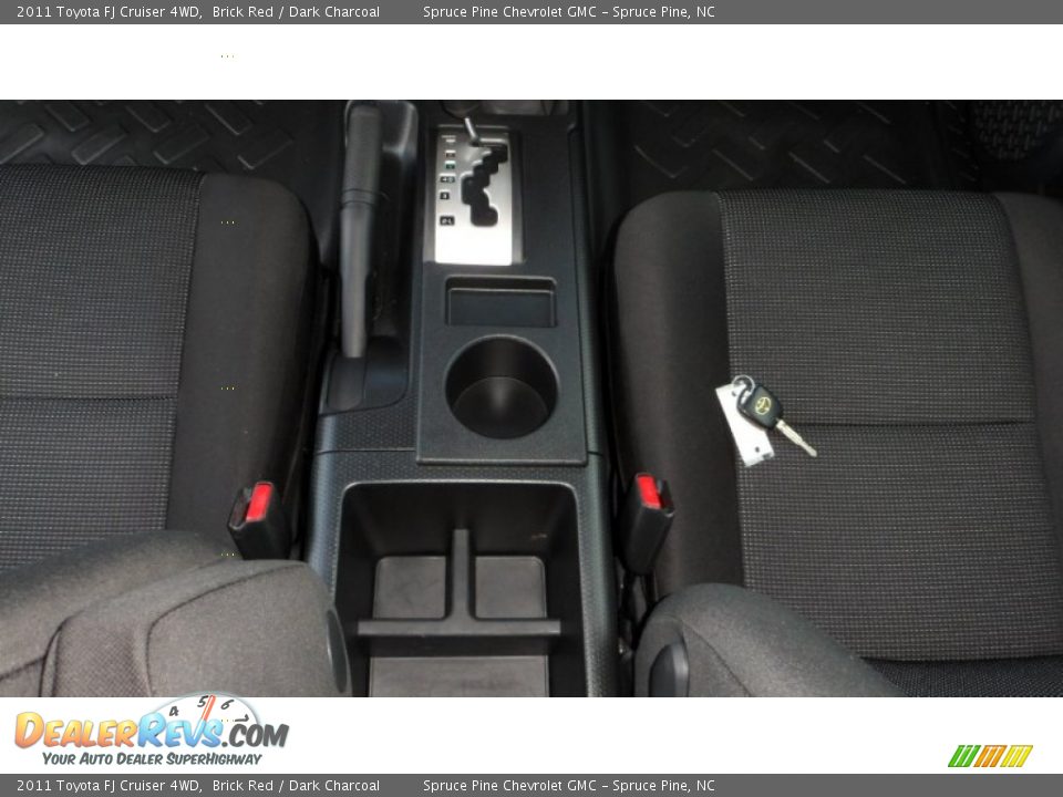 2011 Toyota FJ Cruiser 4WD Brick Red / Dark Charcoal Photo #25