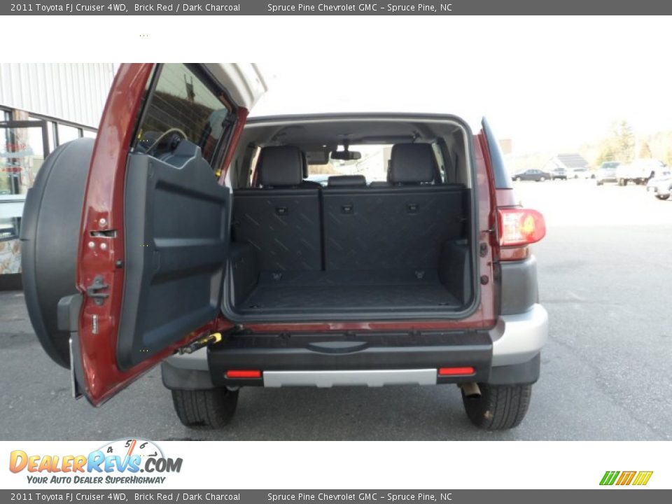 2011 Toyota FJ Cruiser 4WD Brick Red / Dark Charcoal Photo #30