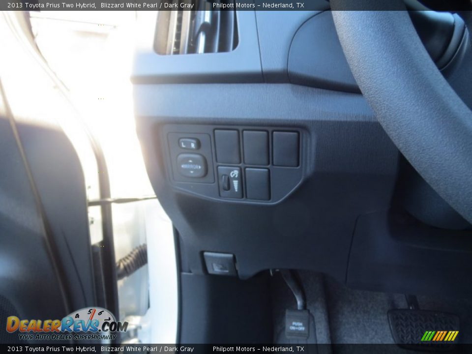 2013 Toyota Prius Two Hybrid Blizzard White Pearl / Dark Gray Photo #32