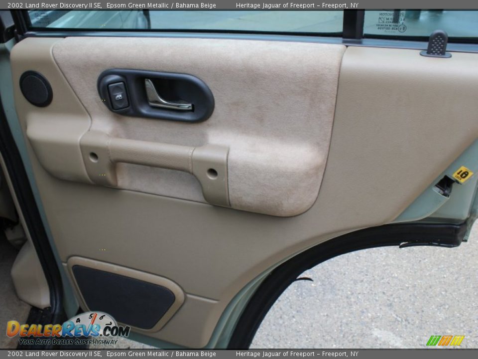 2002 Land Rover Discovery II SE Epsom Green Metallic / Bahama Beige Photo #11