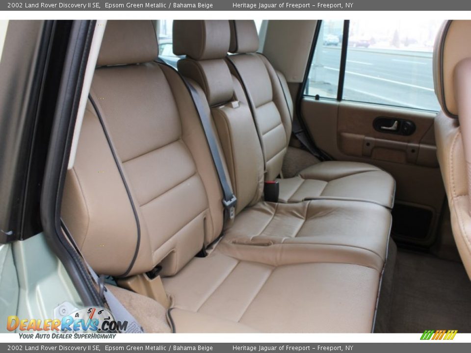 Rear Seat of 2002 Land Rover Discovery II SE Photo #12