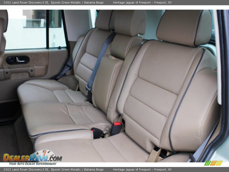 Rear Seat of 2002 Land Rover Discovery II SE Photo #15