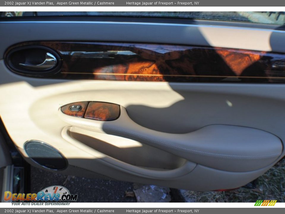 2002 Jaguar XJ Vanden Plas Aspen Green Metallic / Cashmere Photo #12