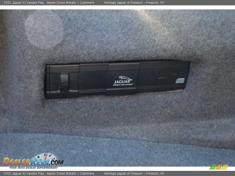 2002 Jaguar XJ Vanden Plas Aspen Green Metallic / Cashmere Photo #16