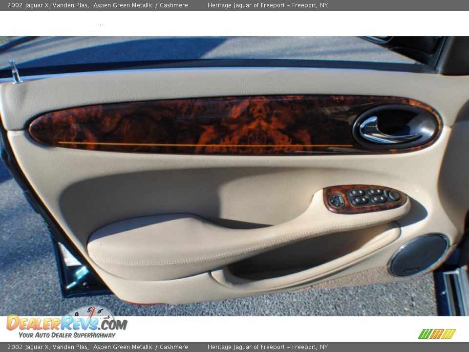 2002 Jaguar XJ Vanden Plas Aspen Green Metallic / Cashmere Photo #21