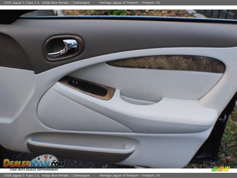 2006 Jaguar S-Type 3.0 Indigo Blue Metallic / Champagne Photo #9