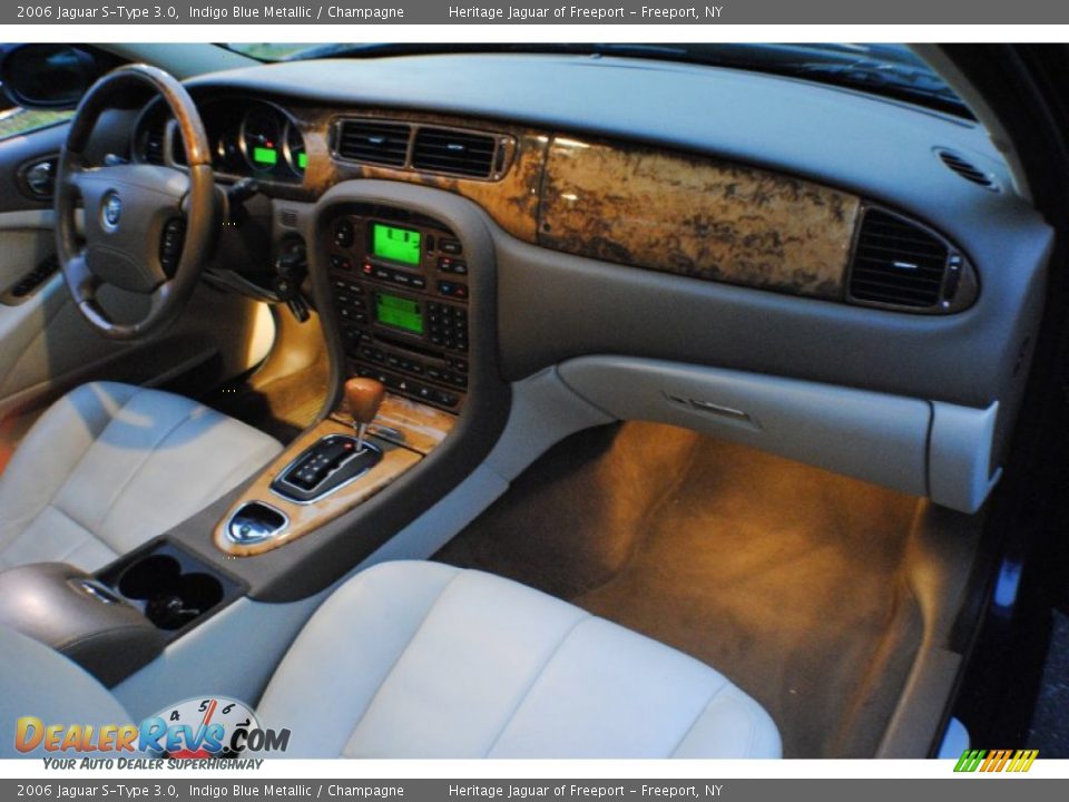 2006 Jaguar S-Type 3.0 Indigo Blue Metallic / Champagne Photo #11